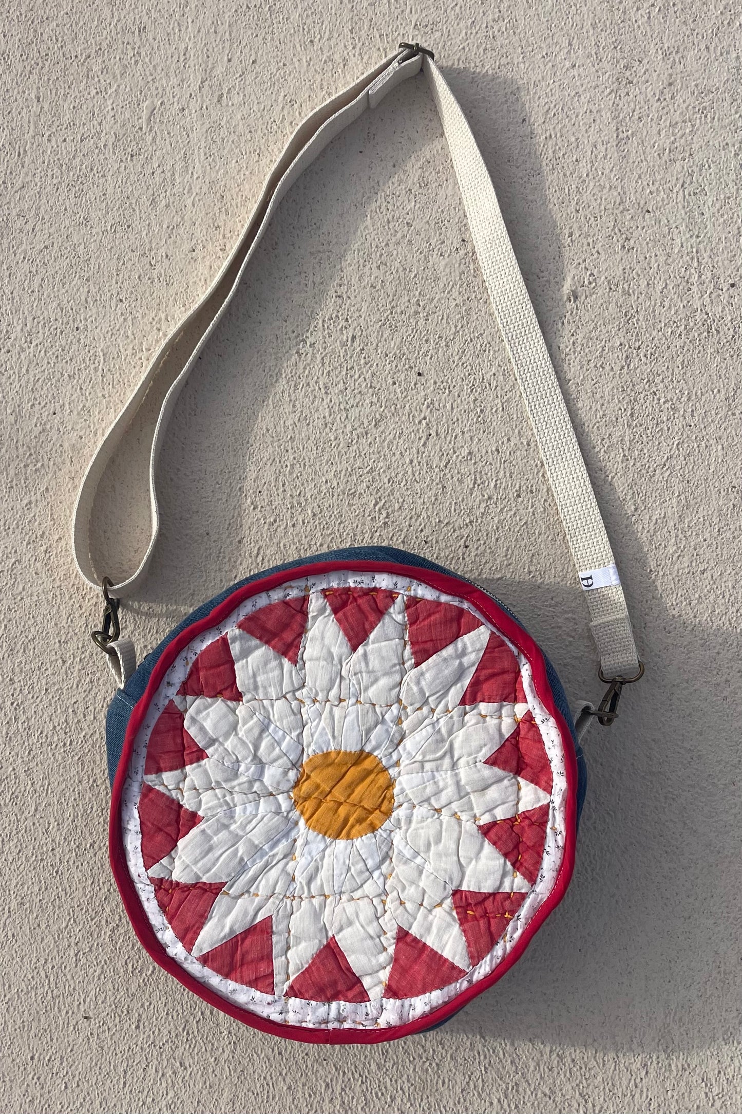 Quilted circle bag